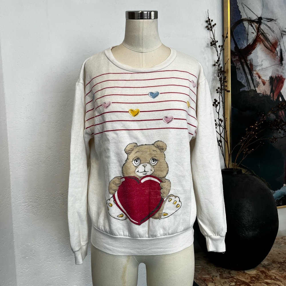Vintage Cozy White Bear Heart Sweatshirt Valentines Day S
